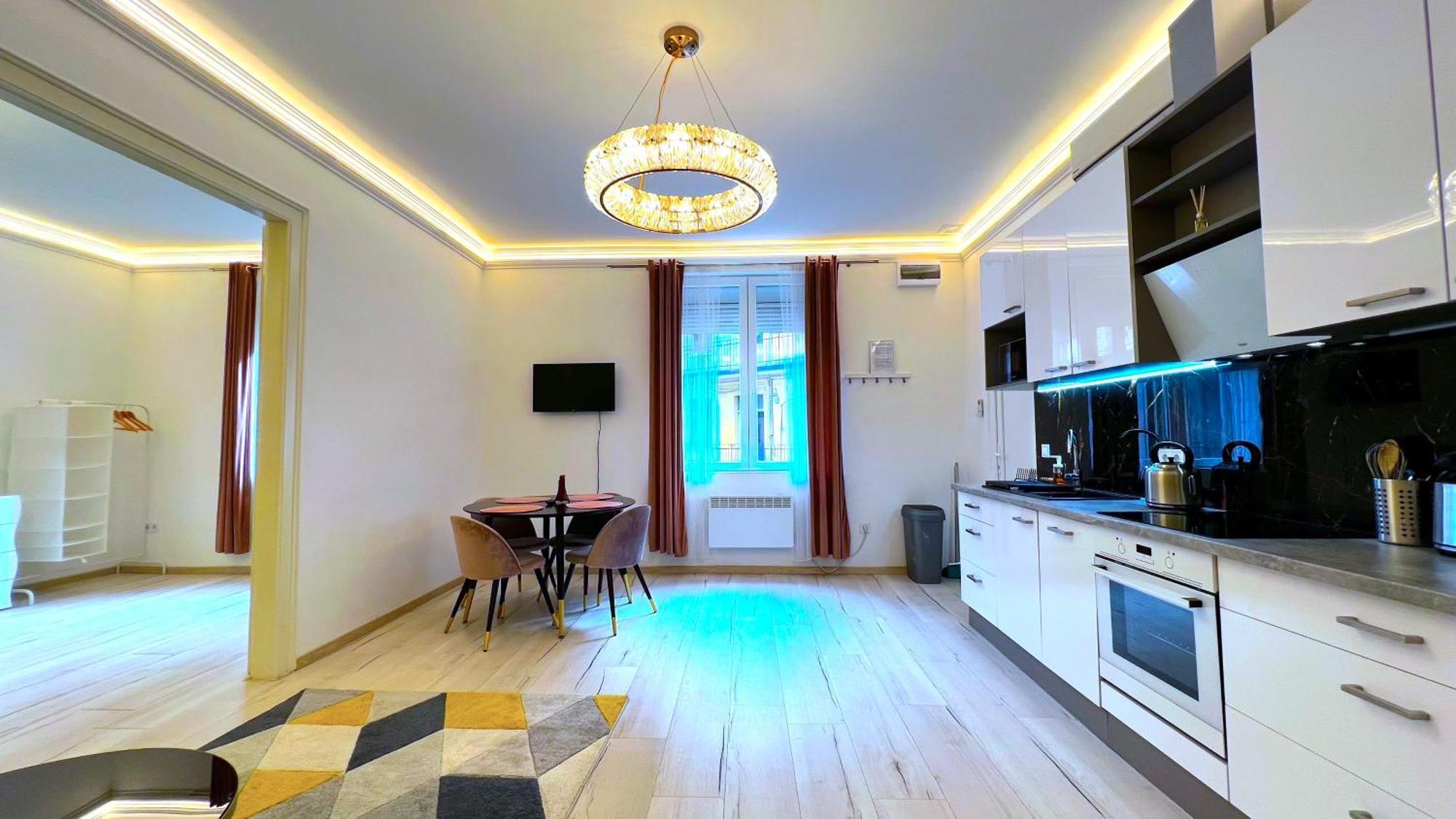 N24 Apartments By Small Home Budapeste Exterior foto